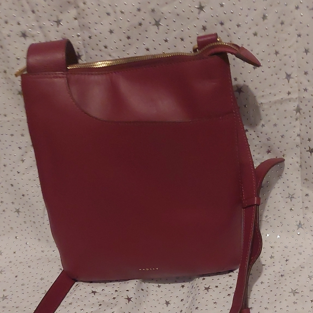 Radley Pockets Icon Small Zip Top Crossbody Bag - Red - Picture 4 of 11